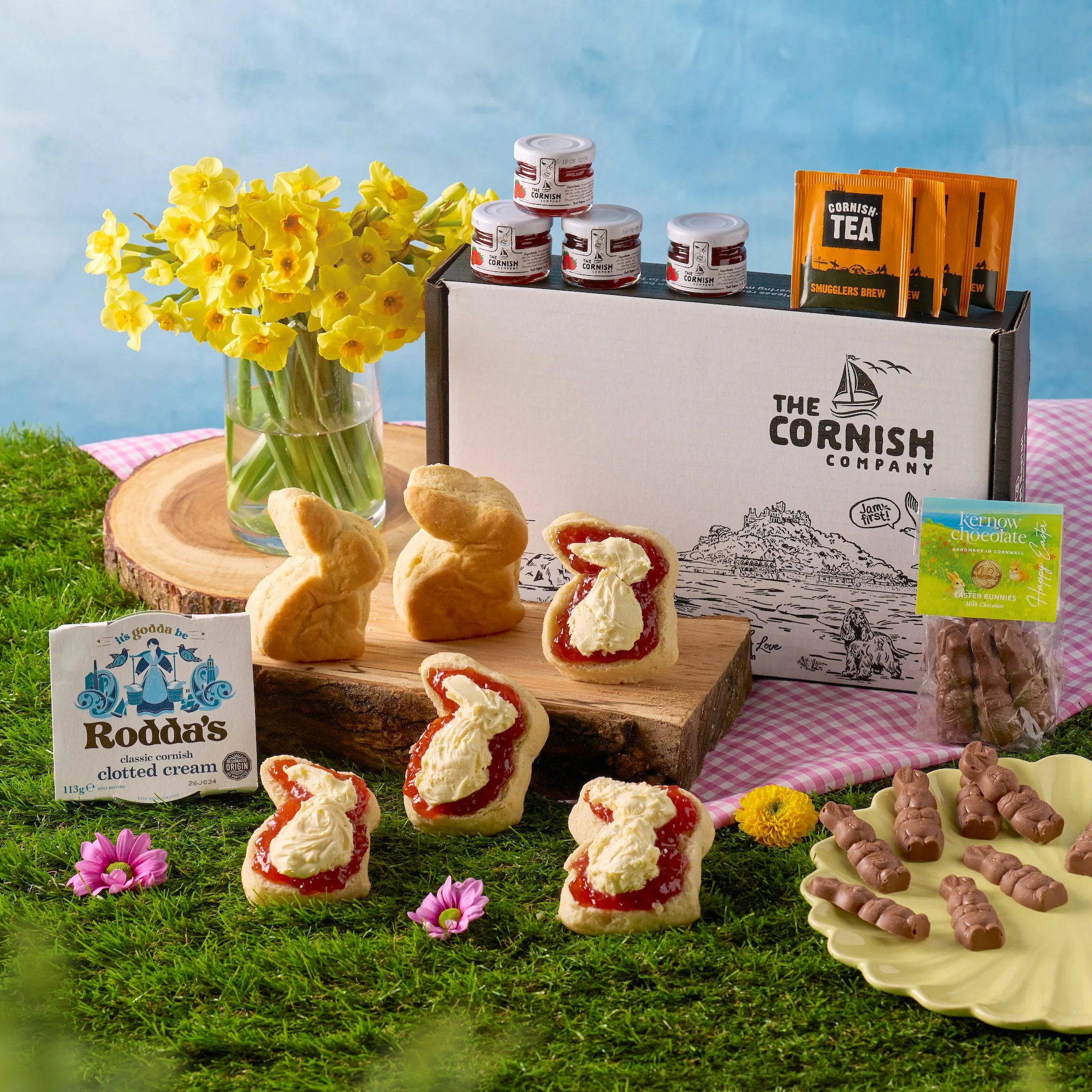 The Bunny Cream Tea Hamper - Image 2