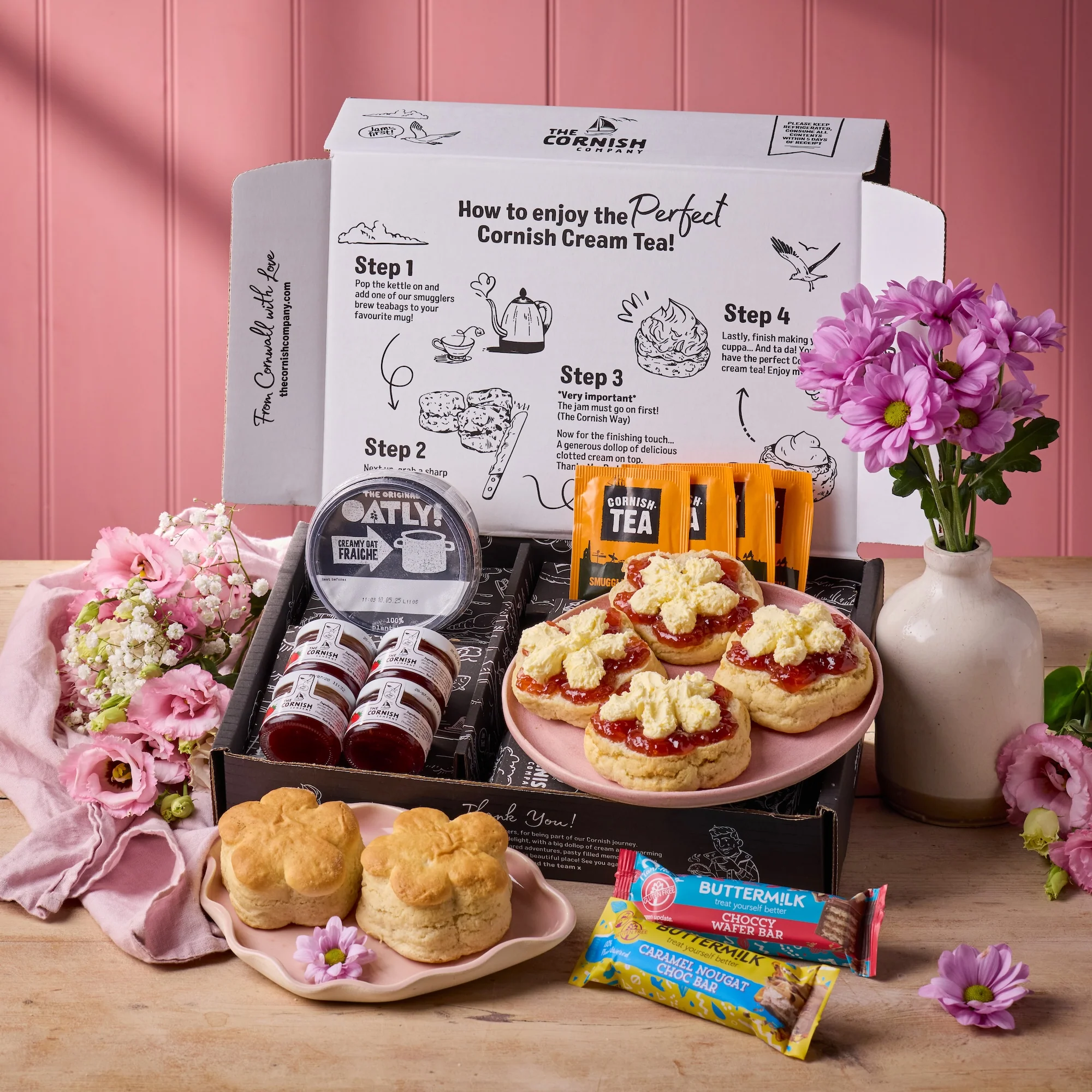 Flower Vegan Cream Tea Hamper - Image 2