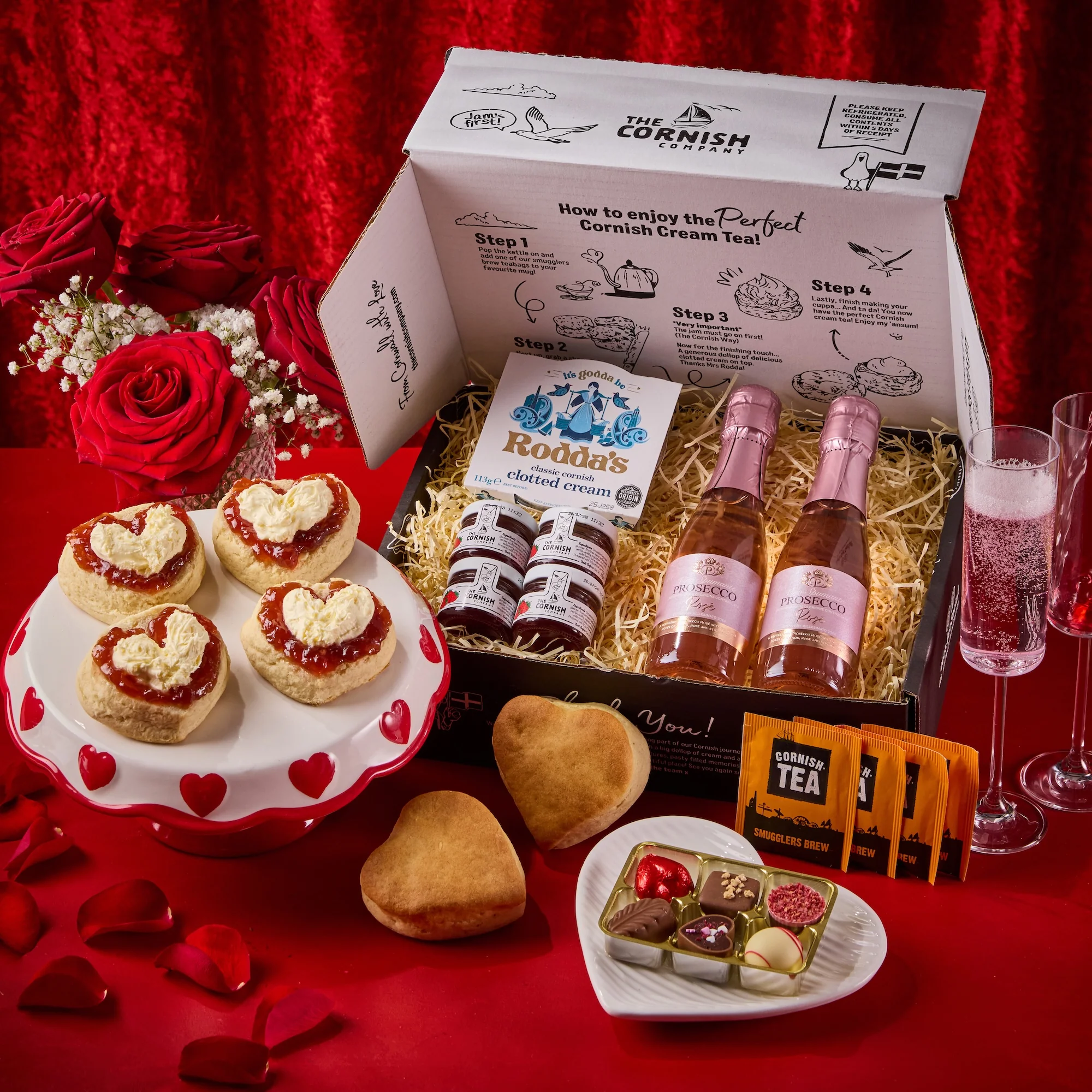 The Hearts & Bubbles Hamper - Image 2