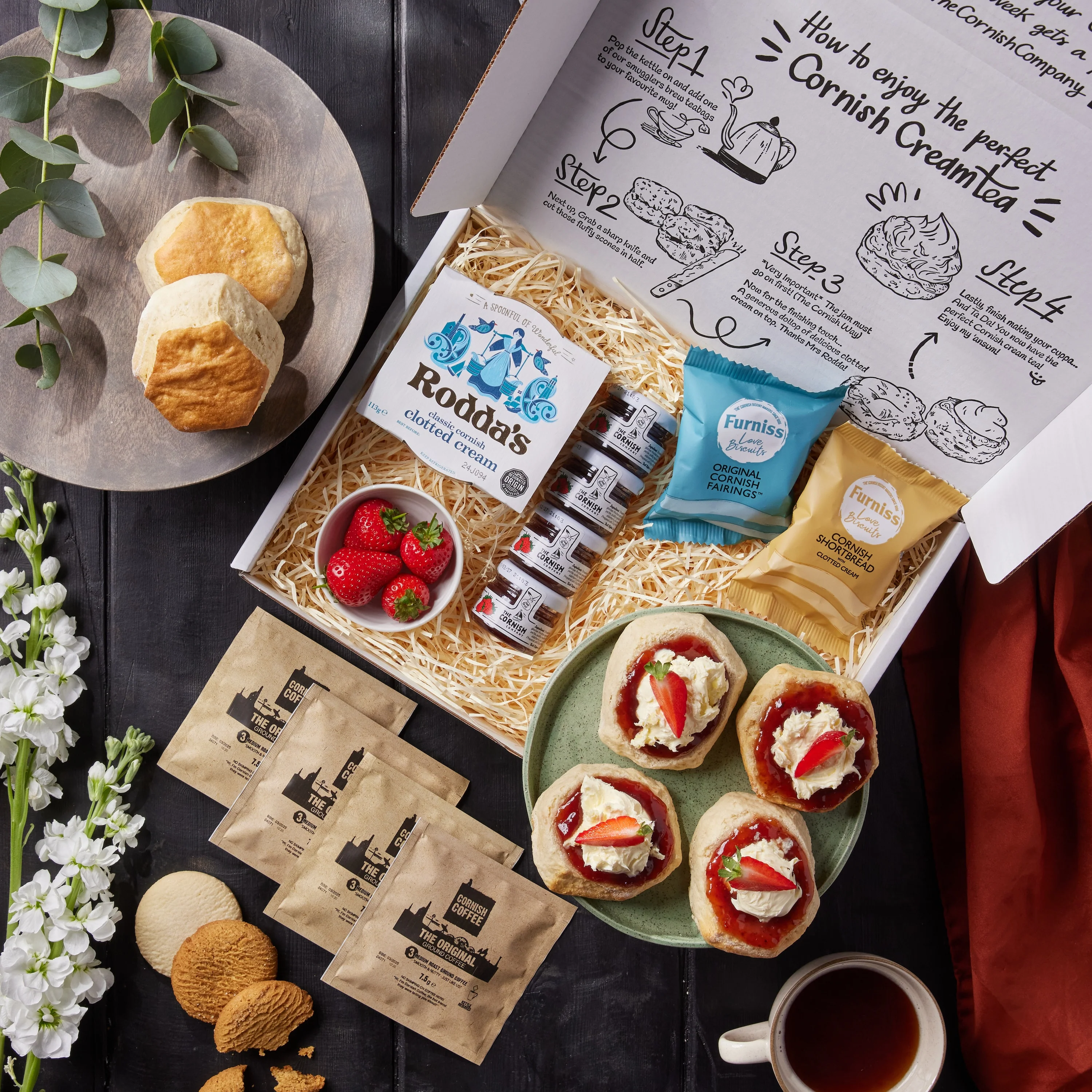 The Cream Coffee Hamper - Image 2